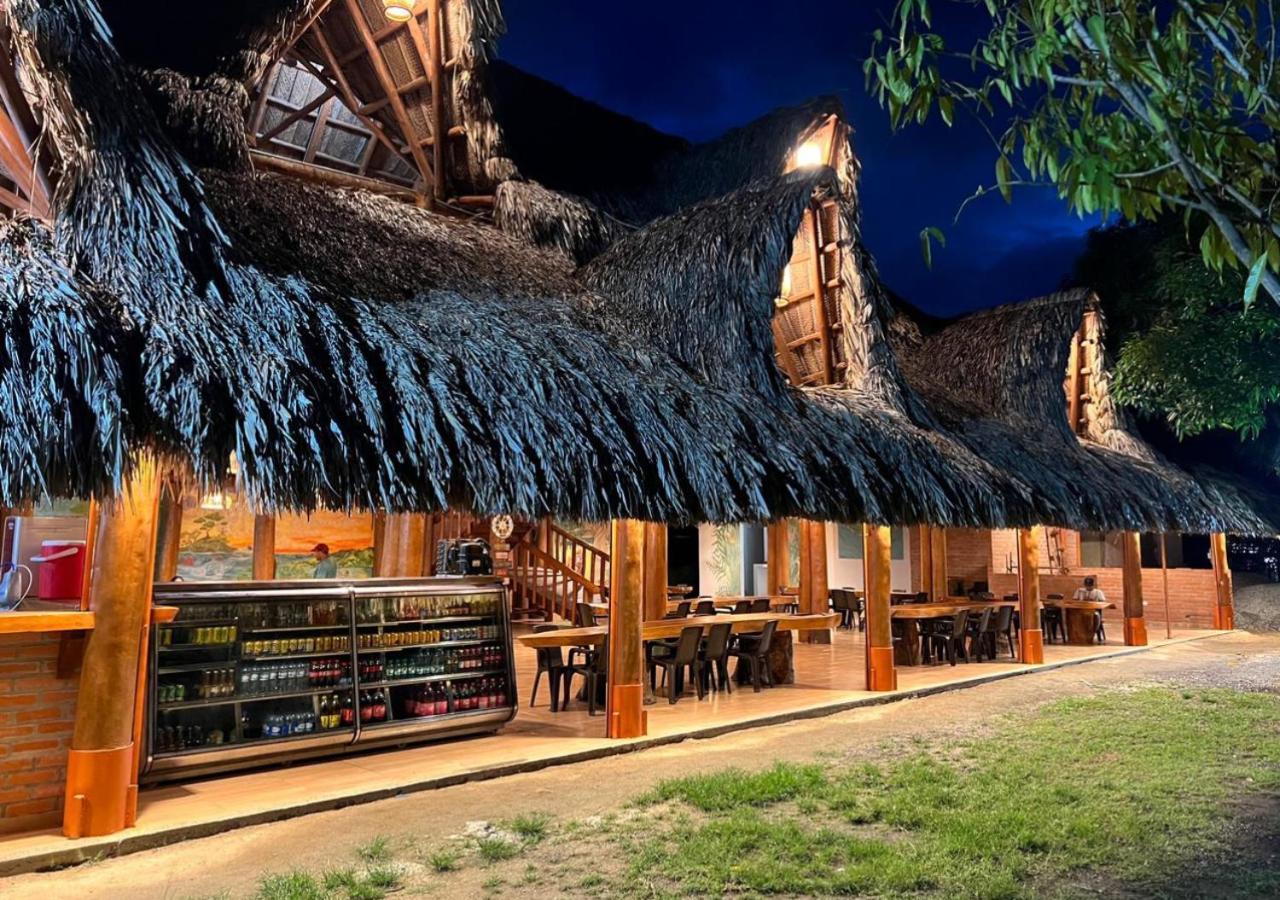 Arca Tayrona Restaurant & Hostal 洛斯纳兰霍斯 外观 照片