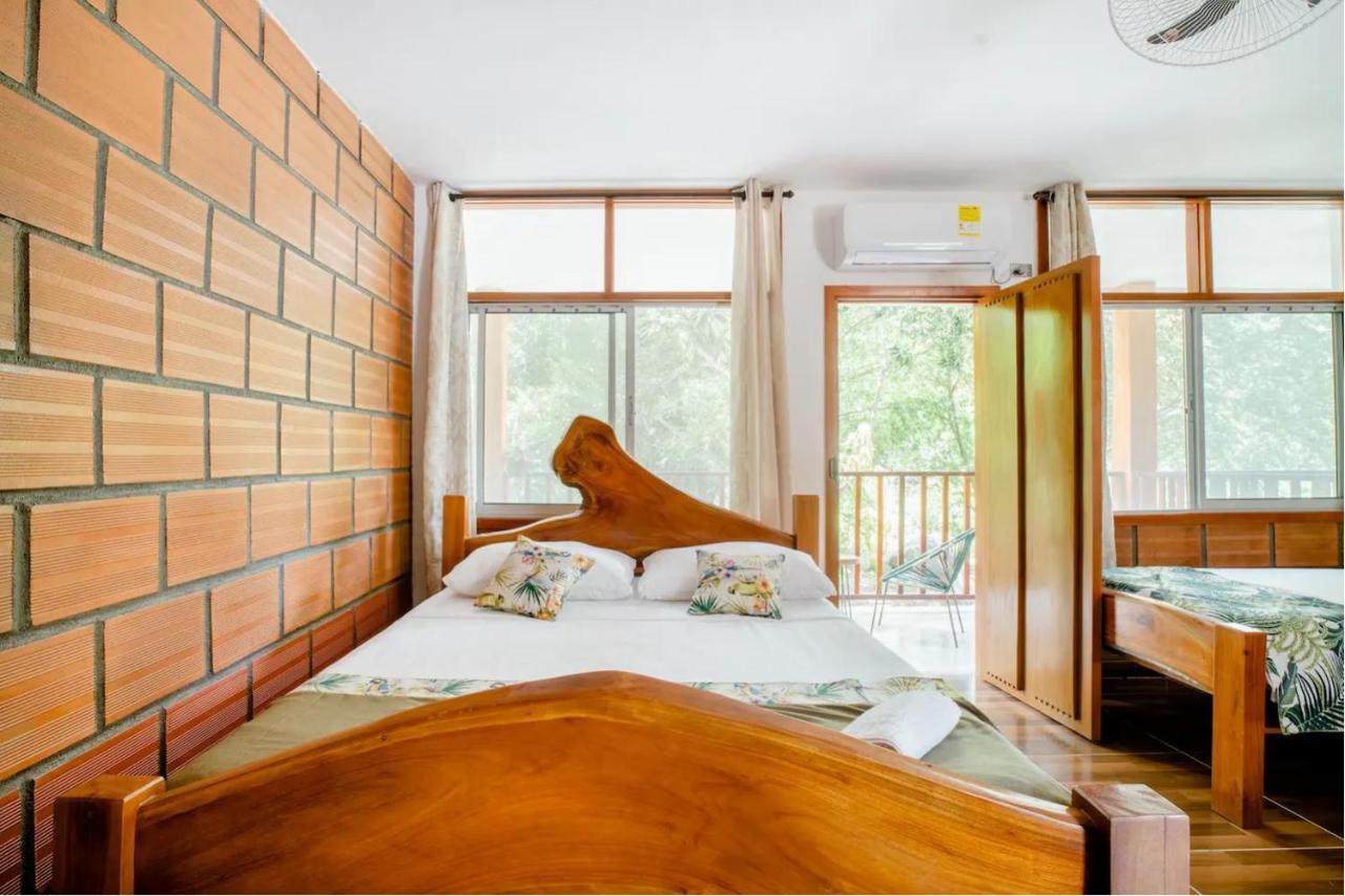 Arca Tayrona Restaurant & Hostal 洛斯纳兰霍斯 外观 照片