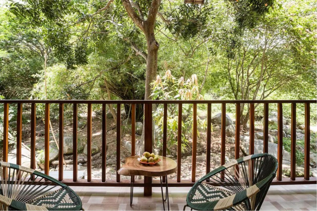 Arca Tayrona Restaurant & Hostal 洛斯纳兰霍斯 外观 照片