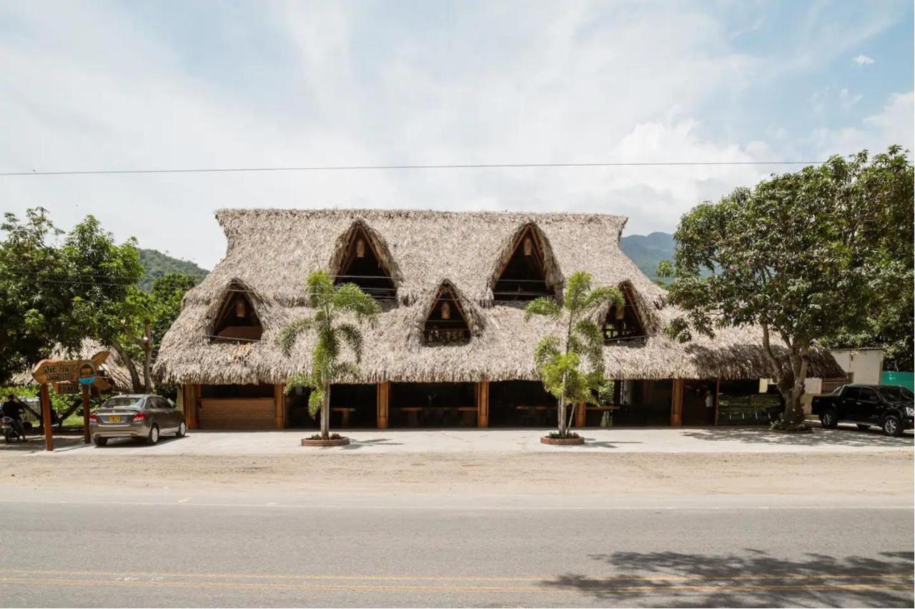 Arca Tayrona Restaurant & Hostal 洛斯纳兰霍斯 外观 照片