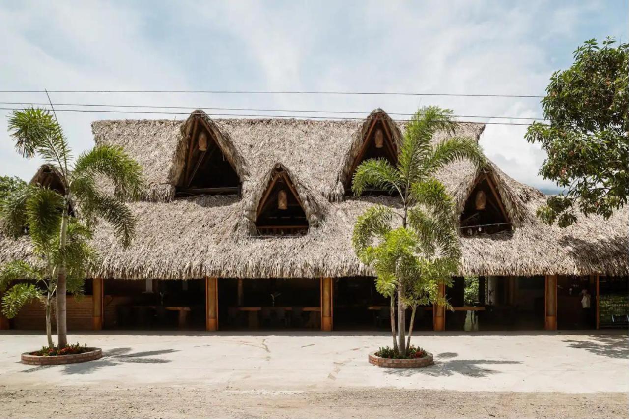 Arca Tayrona Restaurant & Hostal 洛斯纳兰霍斯 外观 照片