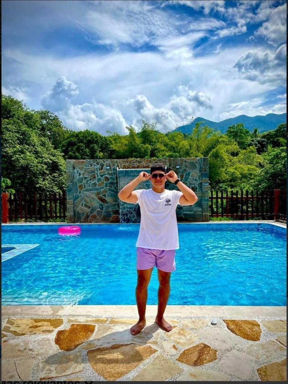 Arca Tayrona Restaurant & Hostal 洛斯纳兰霍斯 外观 照片